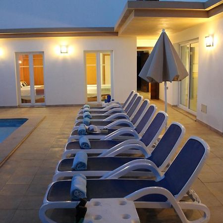 Villa Betty Cala'N Blanes  Eksteriør bilde